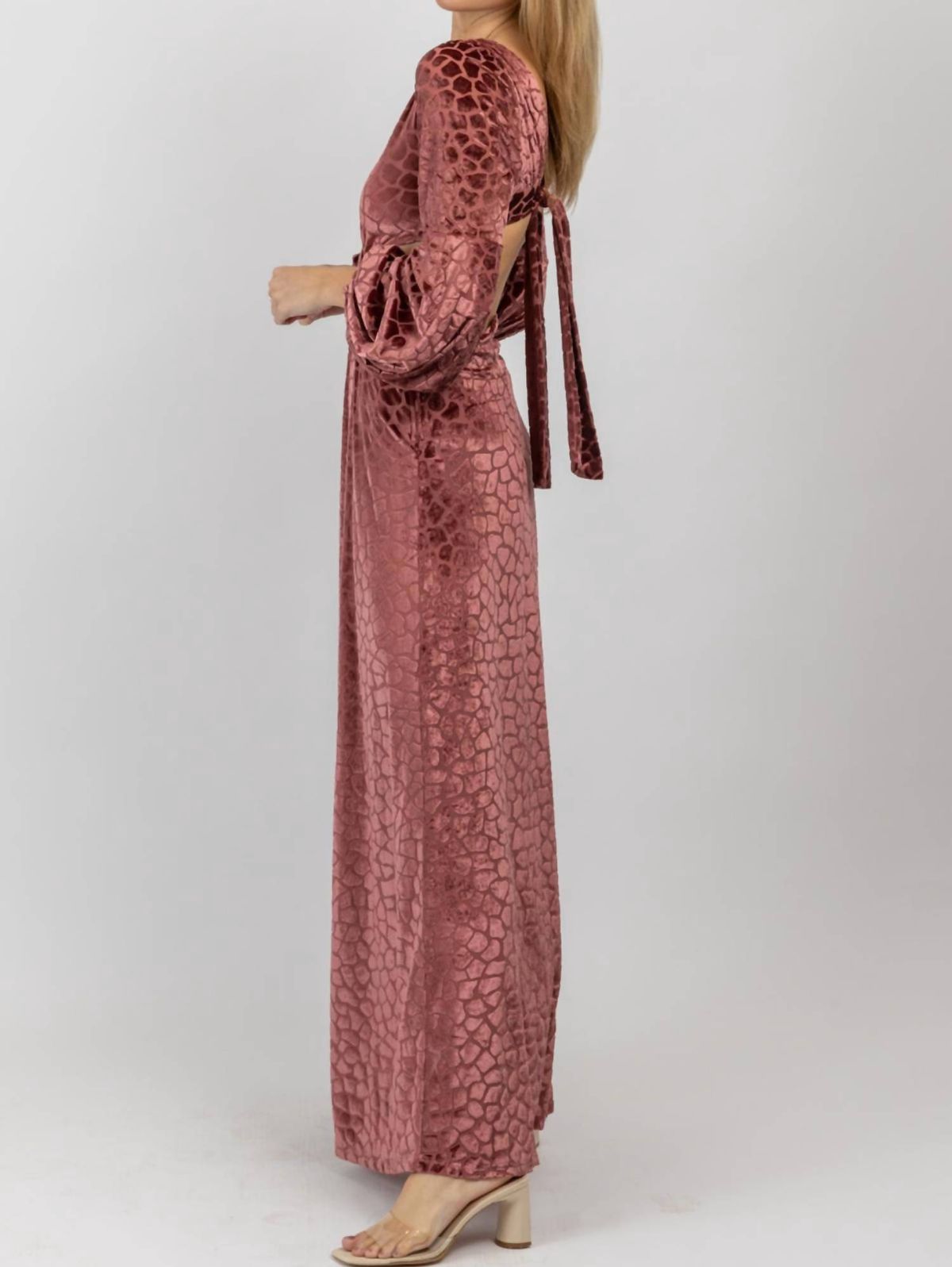 Style 1-733869085-2696 LUXXEL Size L Long Sleeve Velvet Red Floor Length Maxi on Queenly