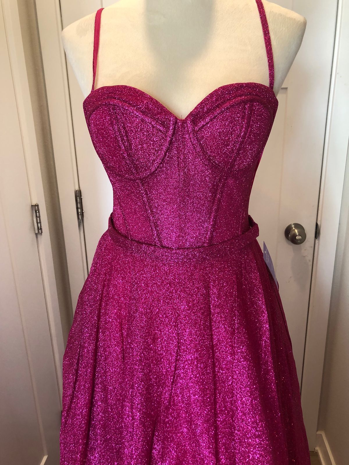 Cinderella Divine Size 8 Plunge Pink A-line Dress on Queenly
