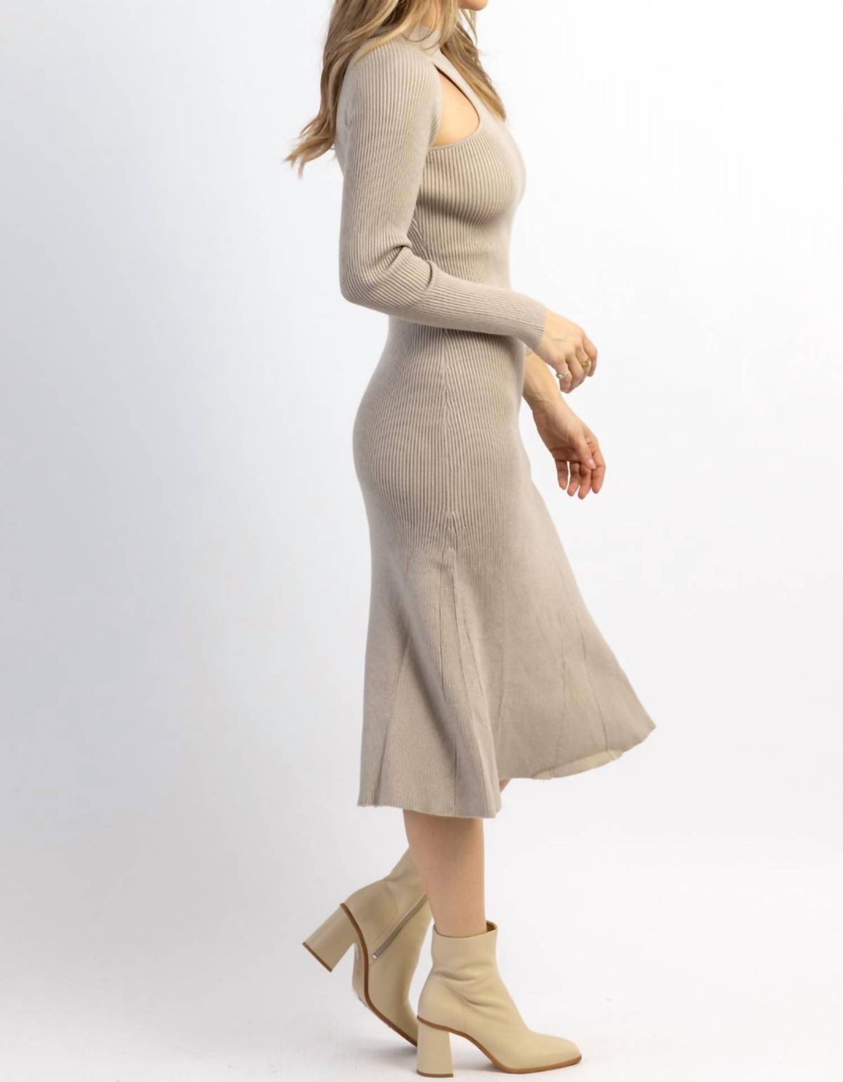 Style 1-956166398-2696 LUSH Size L Long Sleeve Nude Cocktail Dress on Queenly