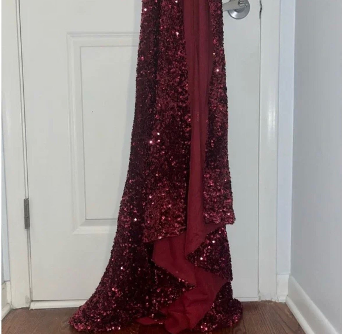 Portia and Scarlett Size 6 Prom Red A-line Dress on Queenly