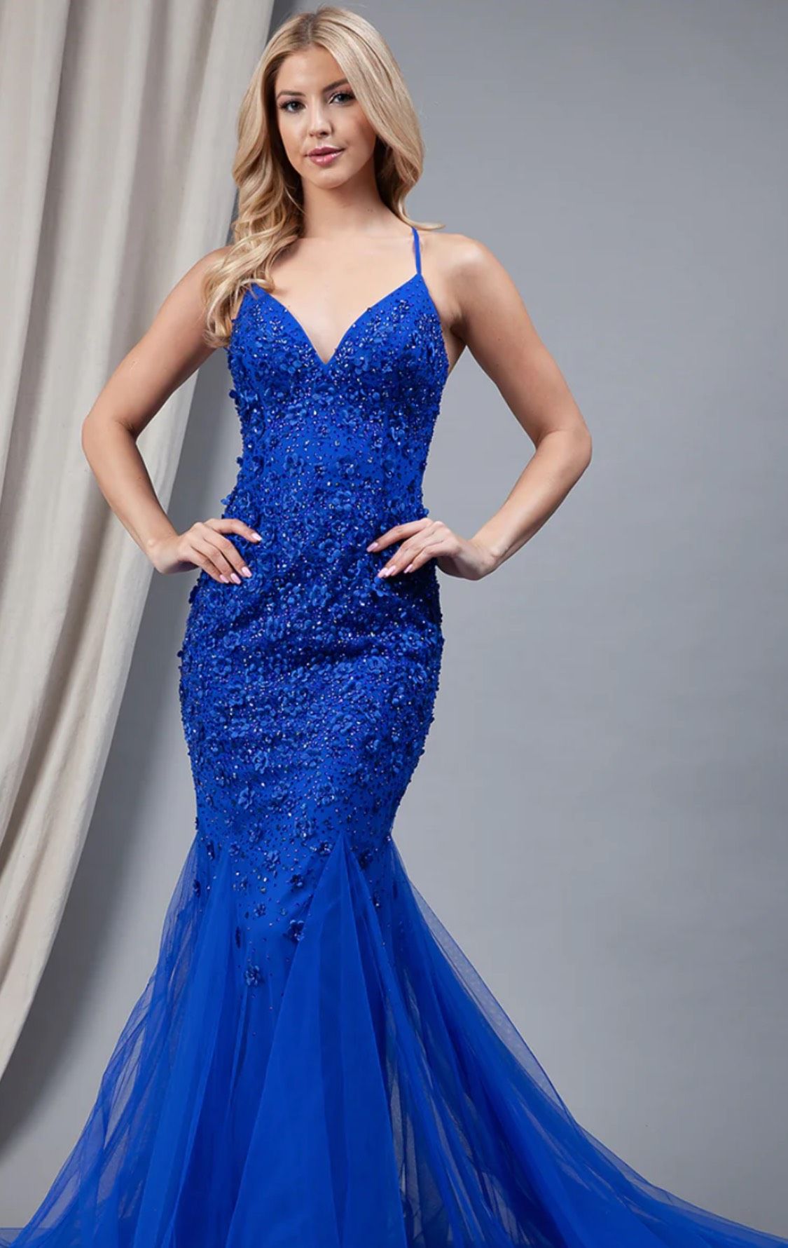 Style SU066 Amelia Couture Size 2 Prom Plunge Blue Mermaid Dress on Queenly