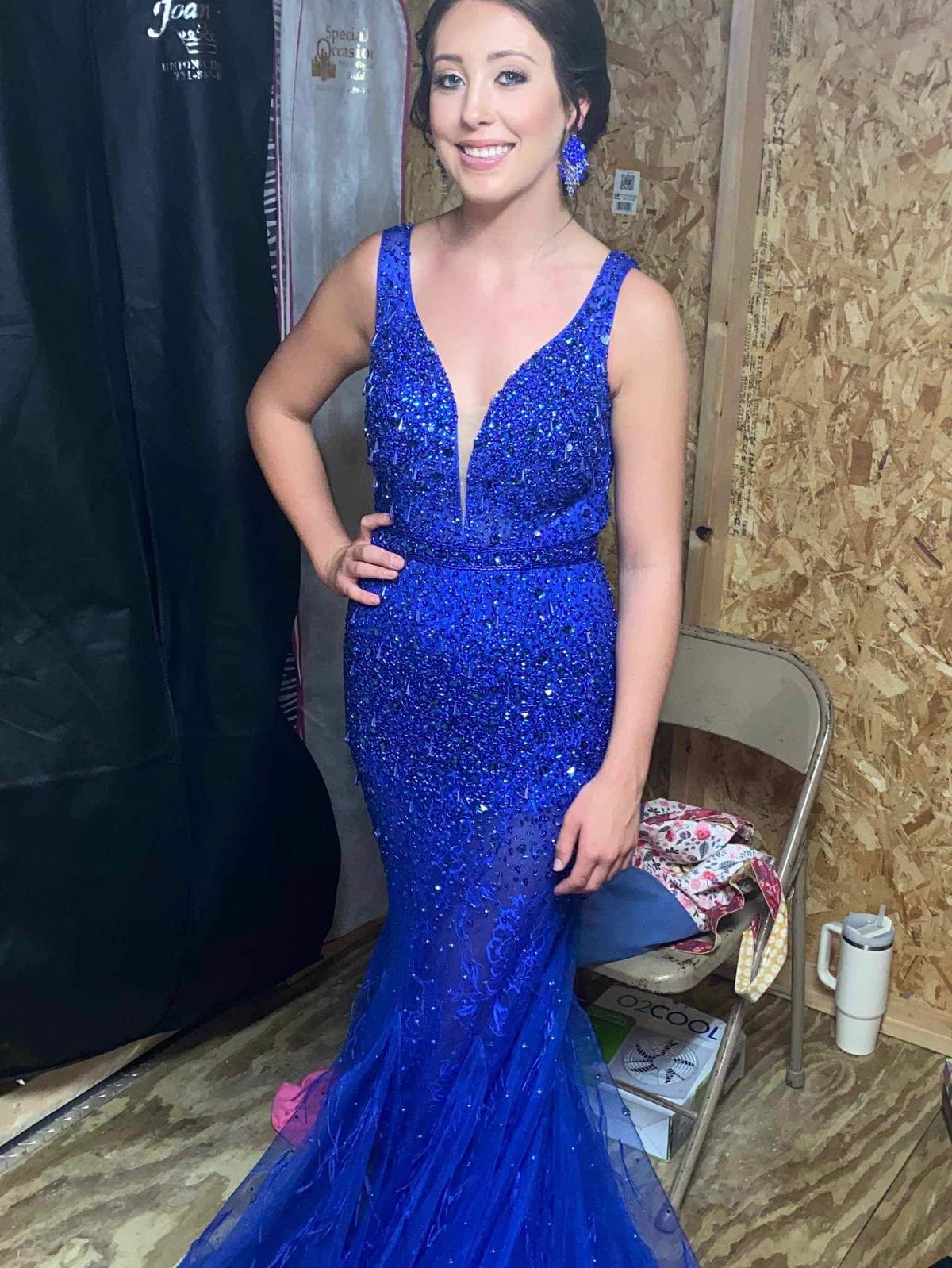 Panoply Size 2 Prom Plunge Sequined Blue Mermaid Dress on Queenly