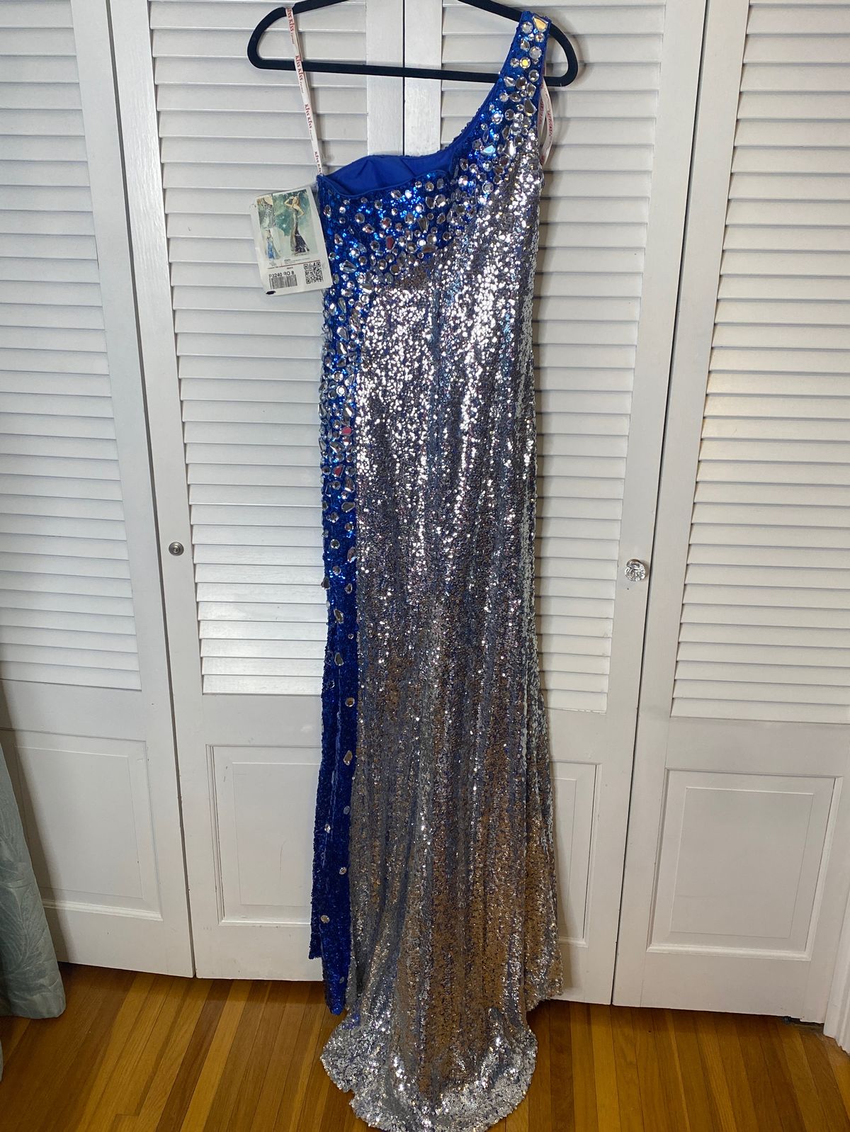 Style P3240 Kiss Kiss Size 8 Prom One Shoulder Sequined Silver Floor Length Maxi on Queenly