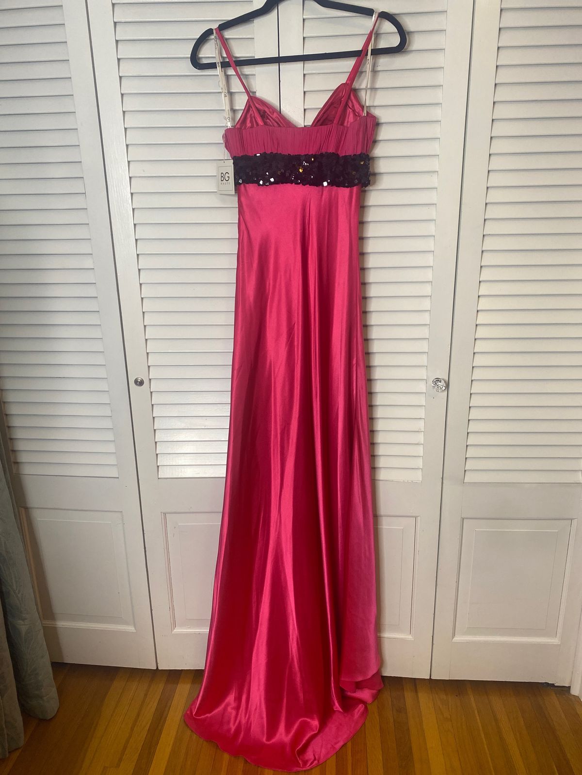 Style B22021 BG Haute Size 2 Prom Plunge Hot Pink Floor Length Maxi on Queenly