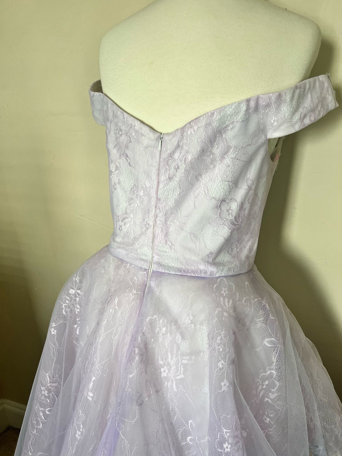 Blush Prom Size 4 Wedding Guest Off The Shoulder Lace Purple Dress With Train on Queenly