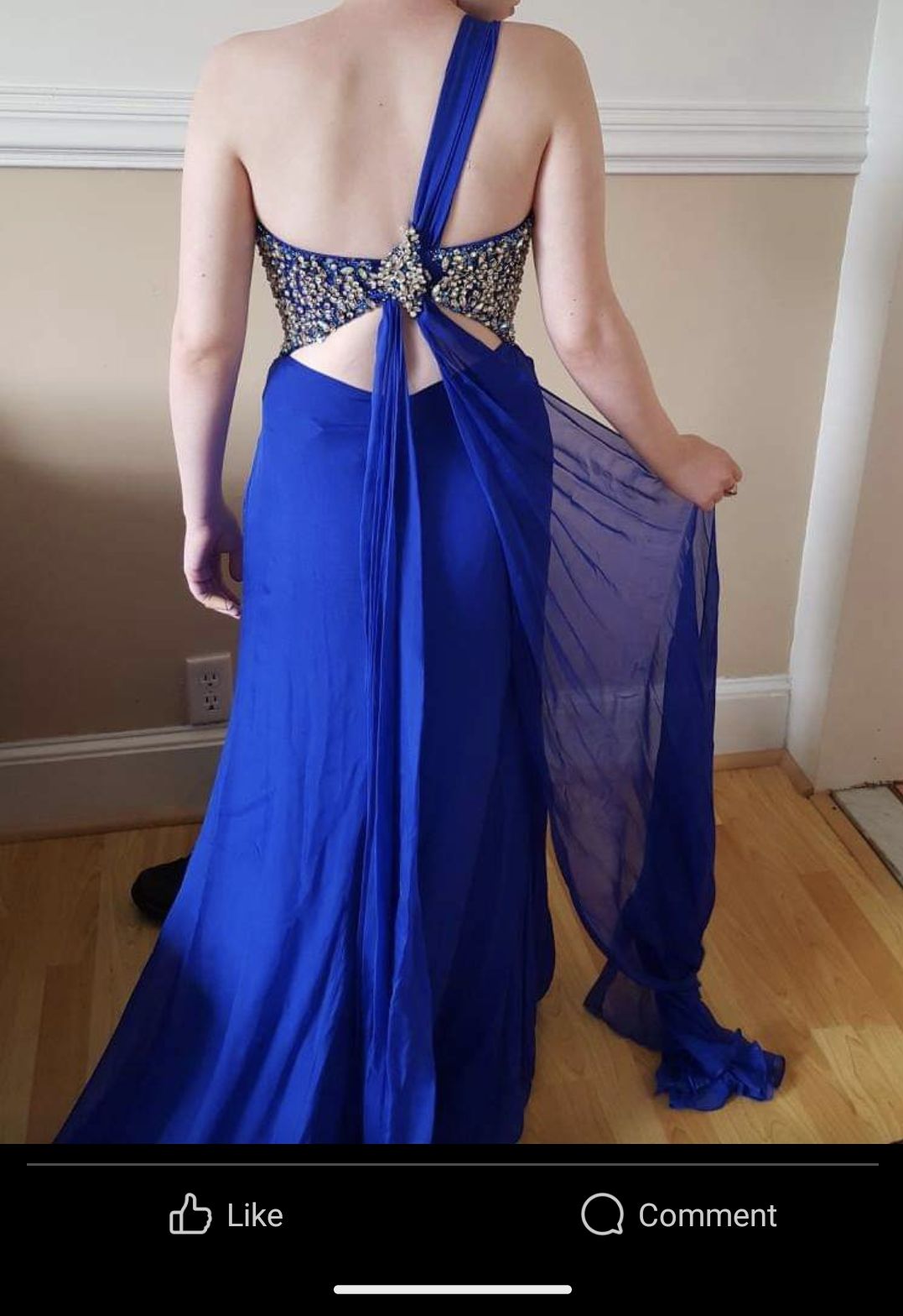 Tony Bowls Size 4 Prom Royal Blue Floor Length Maxi on Queenly