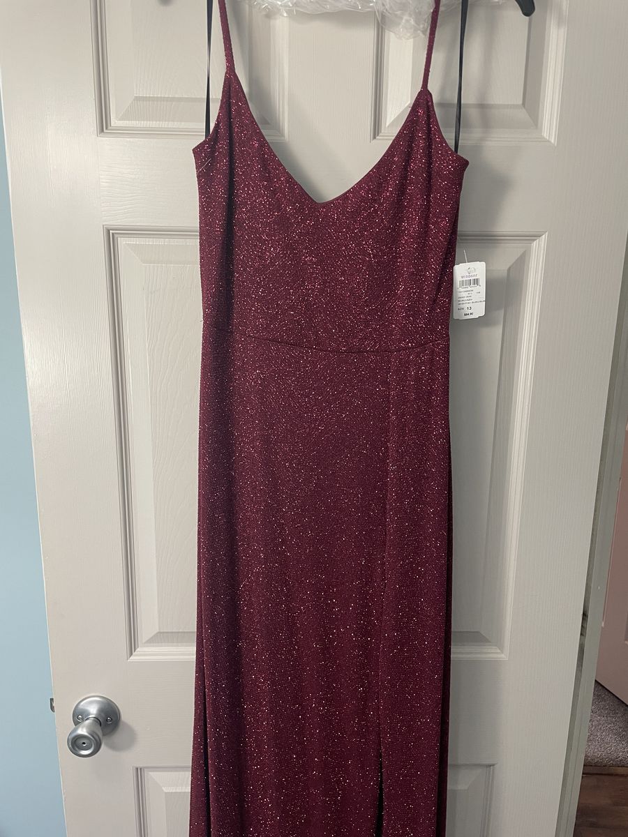 Size 10 Prom Burgundy Red A-line Dress on Queenly