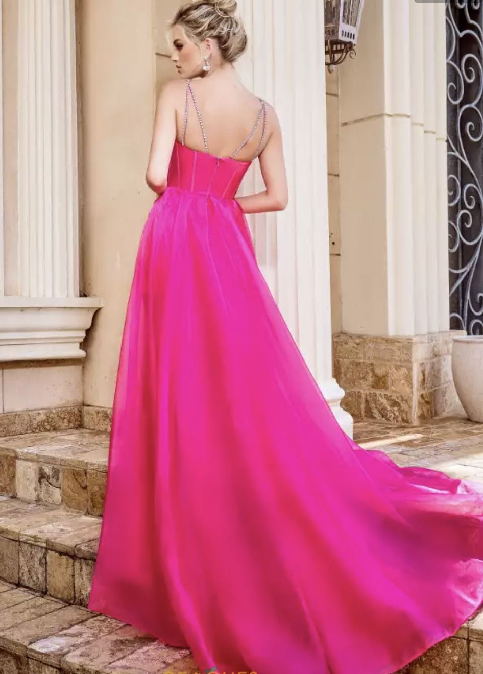 Style PS24509x Portia and Scarlett Size 2 Prom Plunge Hot Pink Dress With Train on Queenly