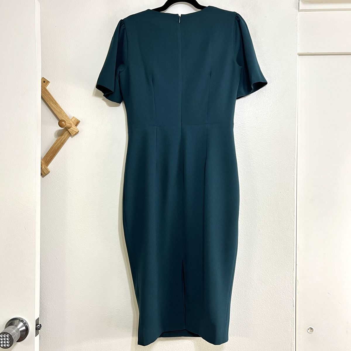 Dress the Population Size 10 Green Floor Length Maxi on Queenly