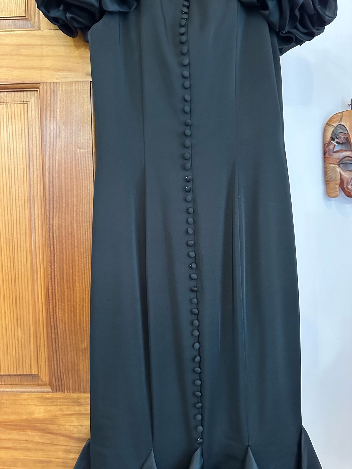 Omni couture Size 8 Cap Sleeve Black Mermaid Dress on Queenly
