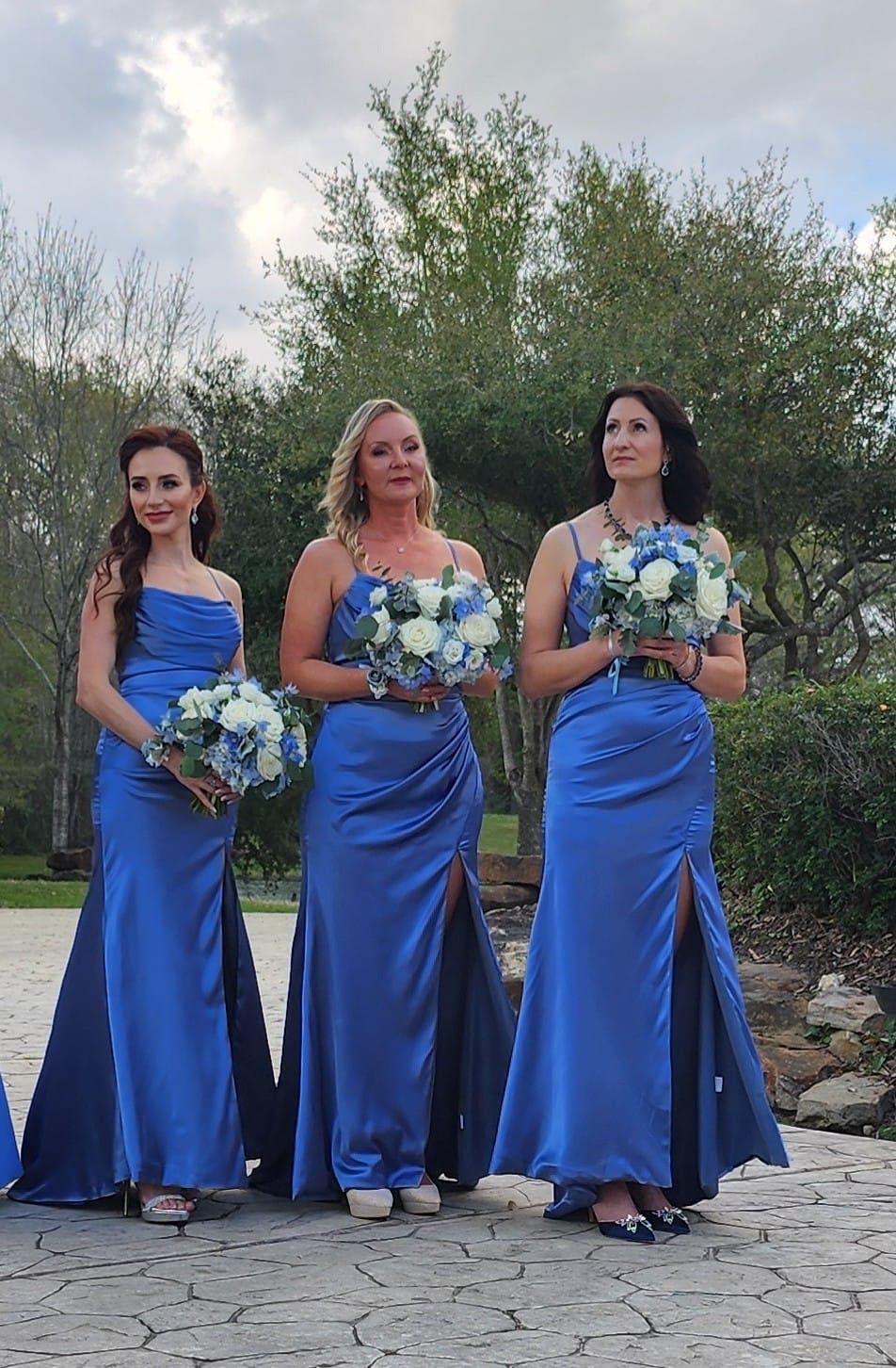 Size 12 Prom Plunge Blue Side Slit Dress on Queenly
