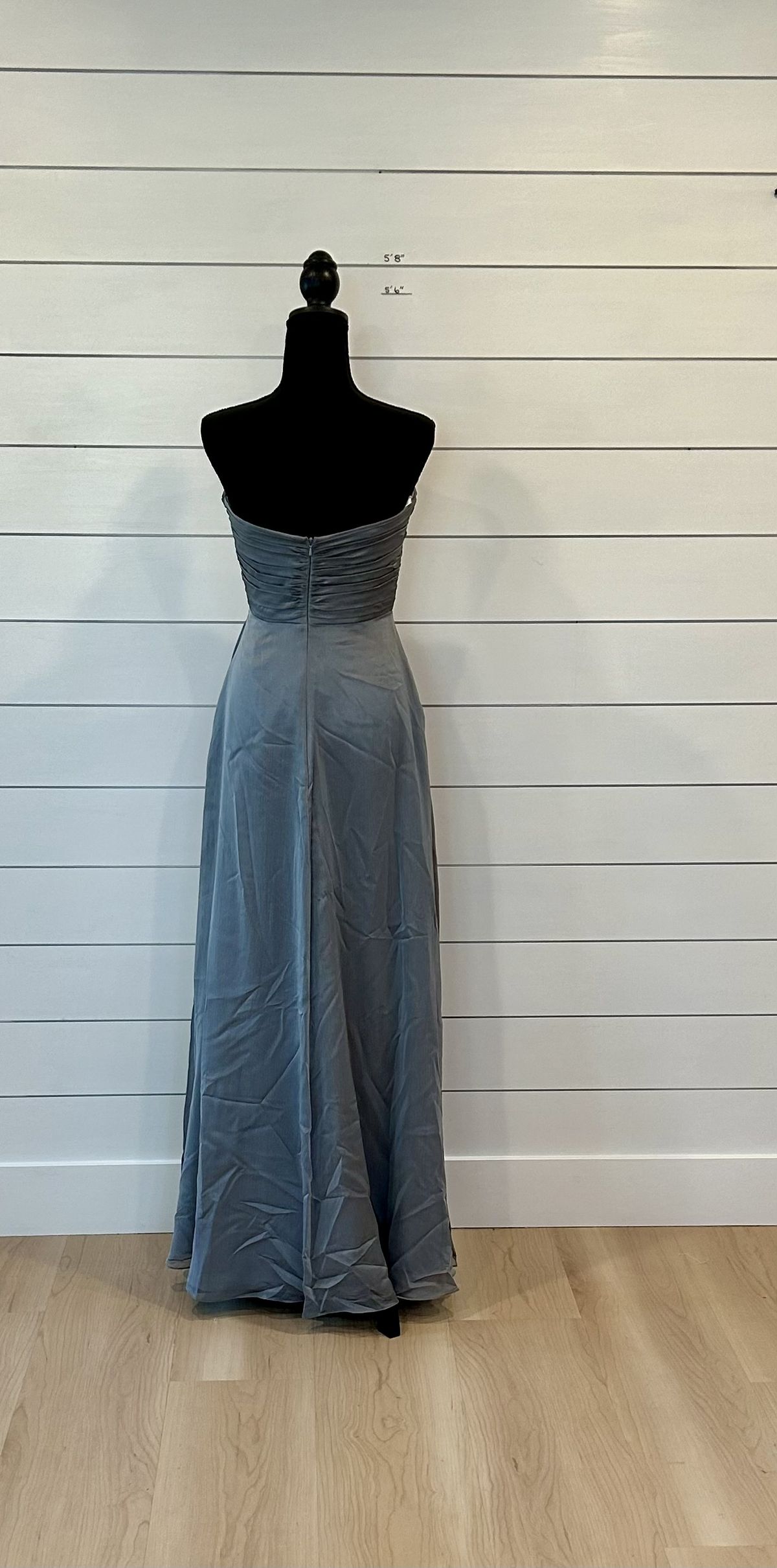 Jasmine Size 8 Bridesmaid Silver A-line Dress on Queenly