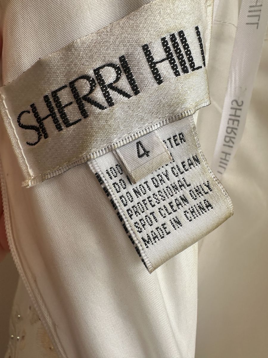 Sherri Hill Size 4 Pageant White Mermaid Dress on Queenly