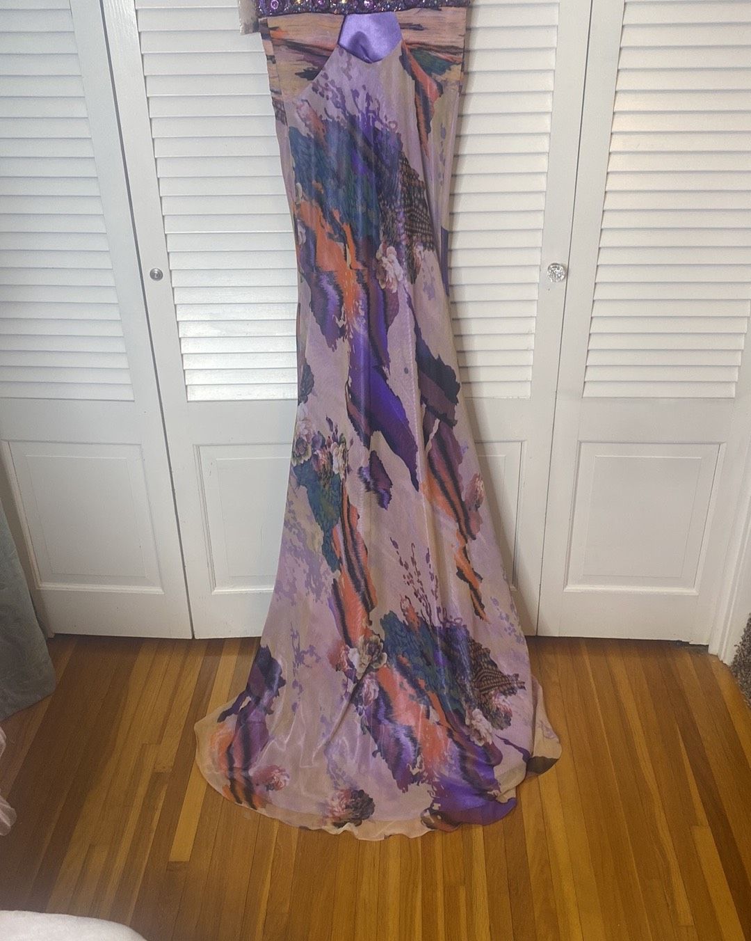 Style 9006 Blush Prom Size 4 Prom Plunge Floral Purple Floor Length Maxi on Queenly