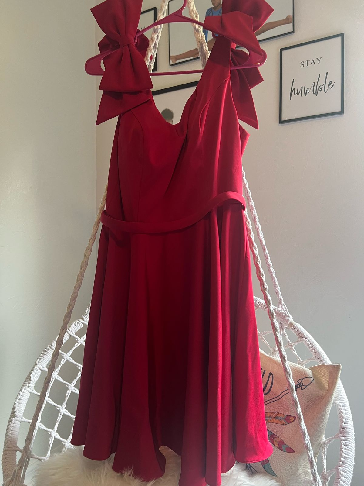 Ashley Lauren Size 10 Pageant Red Cocktail Dress on Queenly