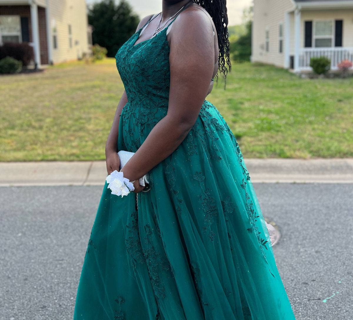 Style 87322 Amarra Plus Size 18 Prom Plunge Green Ball Gown on Queenly