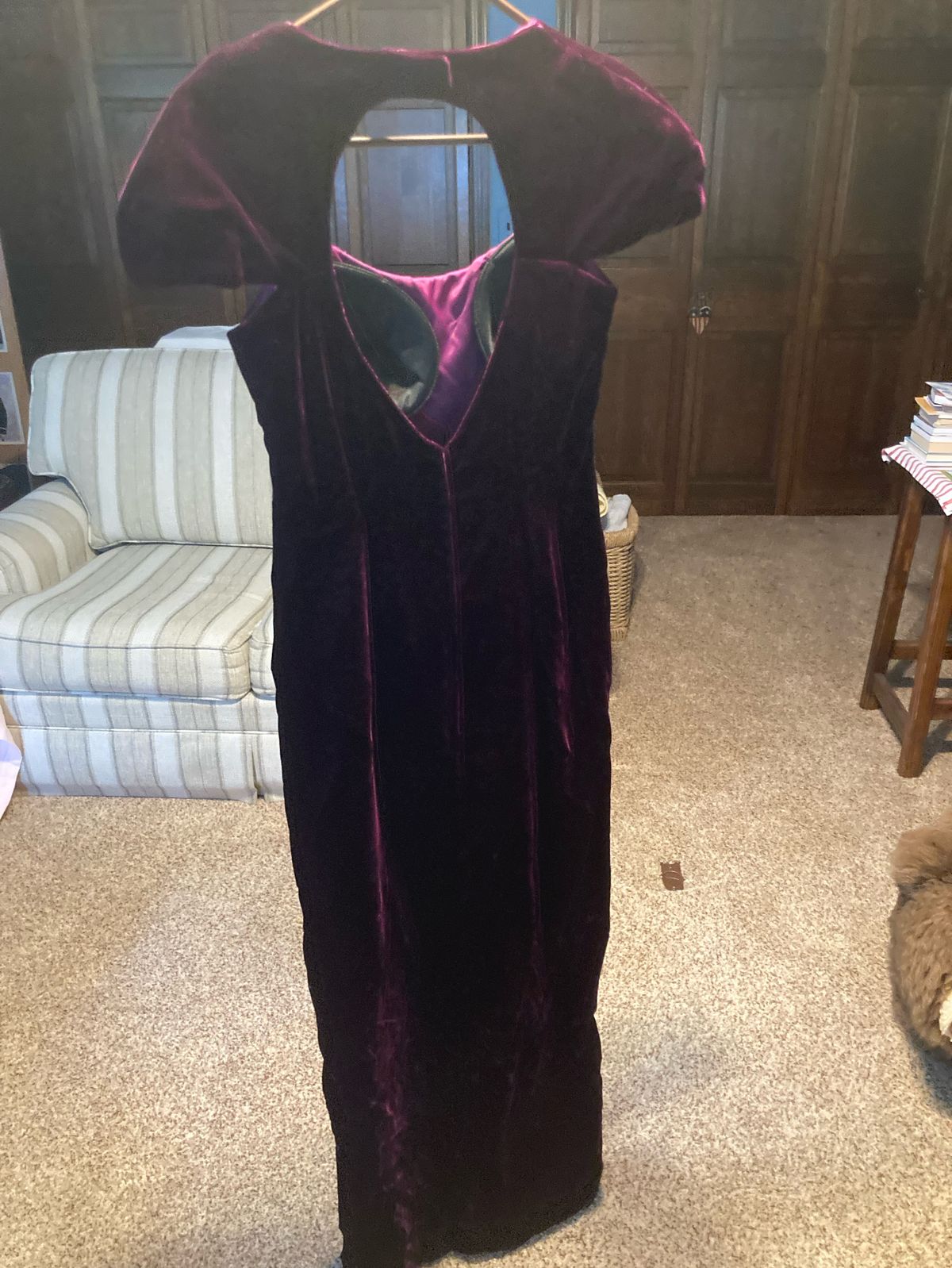 Size 10 Prom Cap Sleeve Purple Floor Length Maxi on Queenly