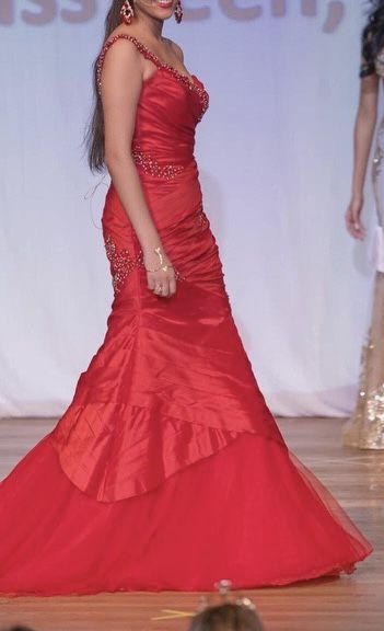 Sherri Hill Size 4 Pageant Red Mermaid Dress on Queenly