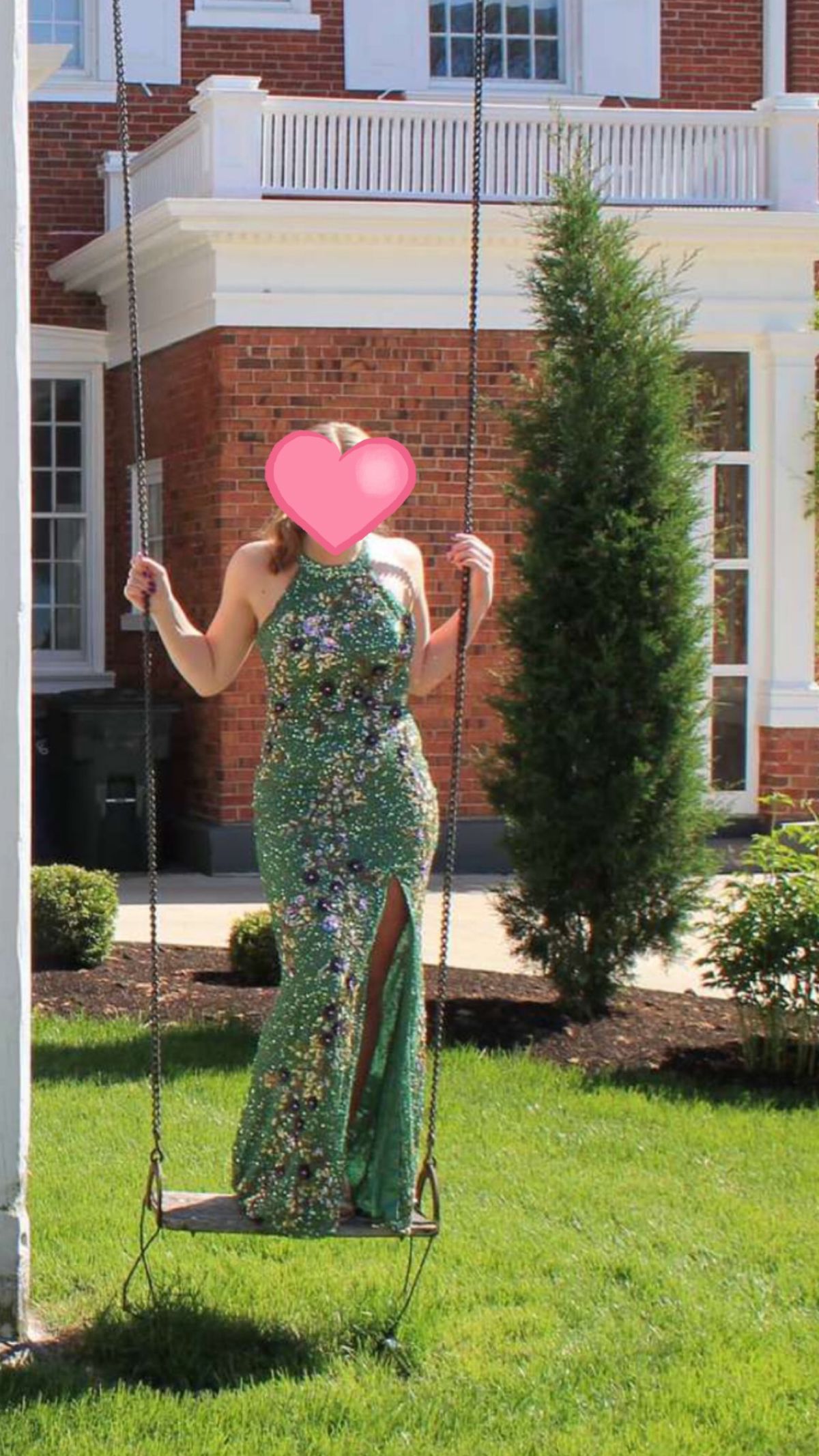 Primavera Size 2 Prom Sequined Green Side Slit Dress on Queenly