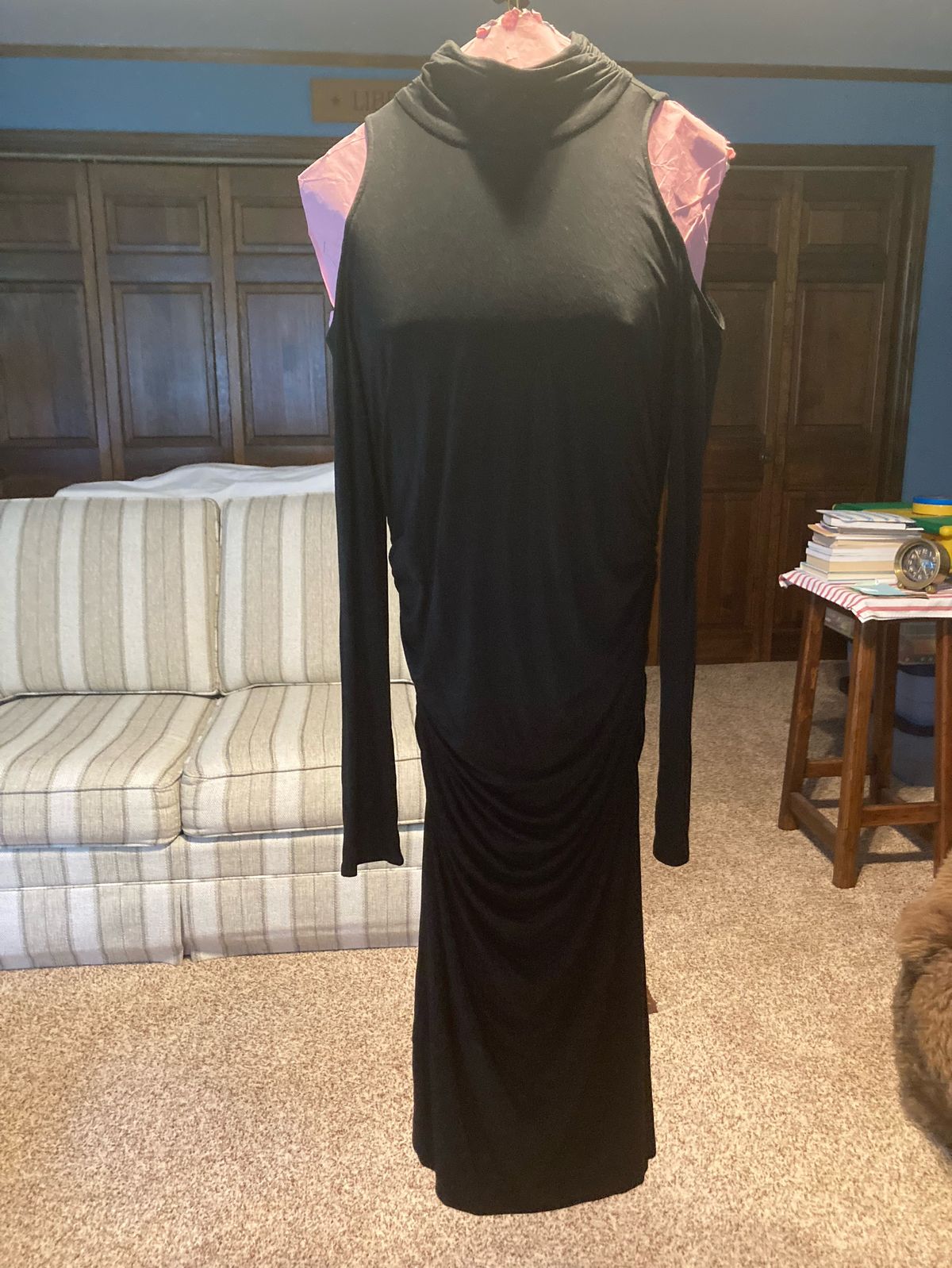Style 451008292049 White House Black Market Size 10 Homecoming Long Sleeve Black Cocktail Dress on Queenly