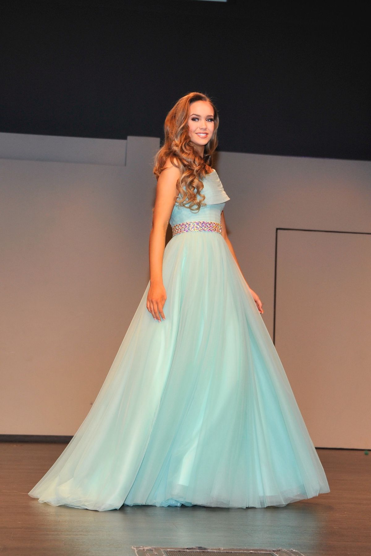 Style 53438 Sherri Hill Size 2 Pageant Off The Shoulder Light Green A-line Dress on Queenly