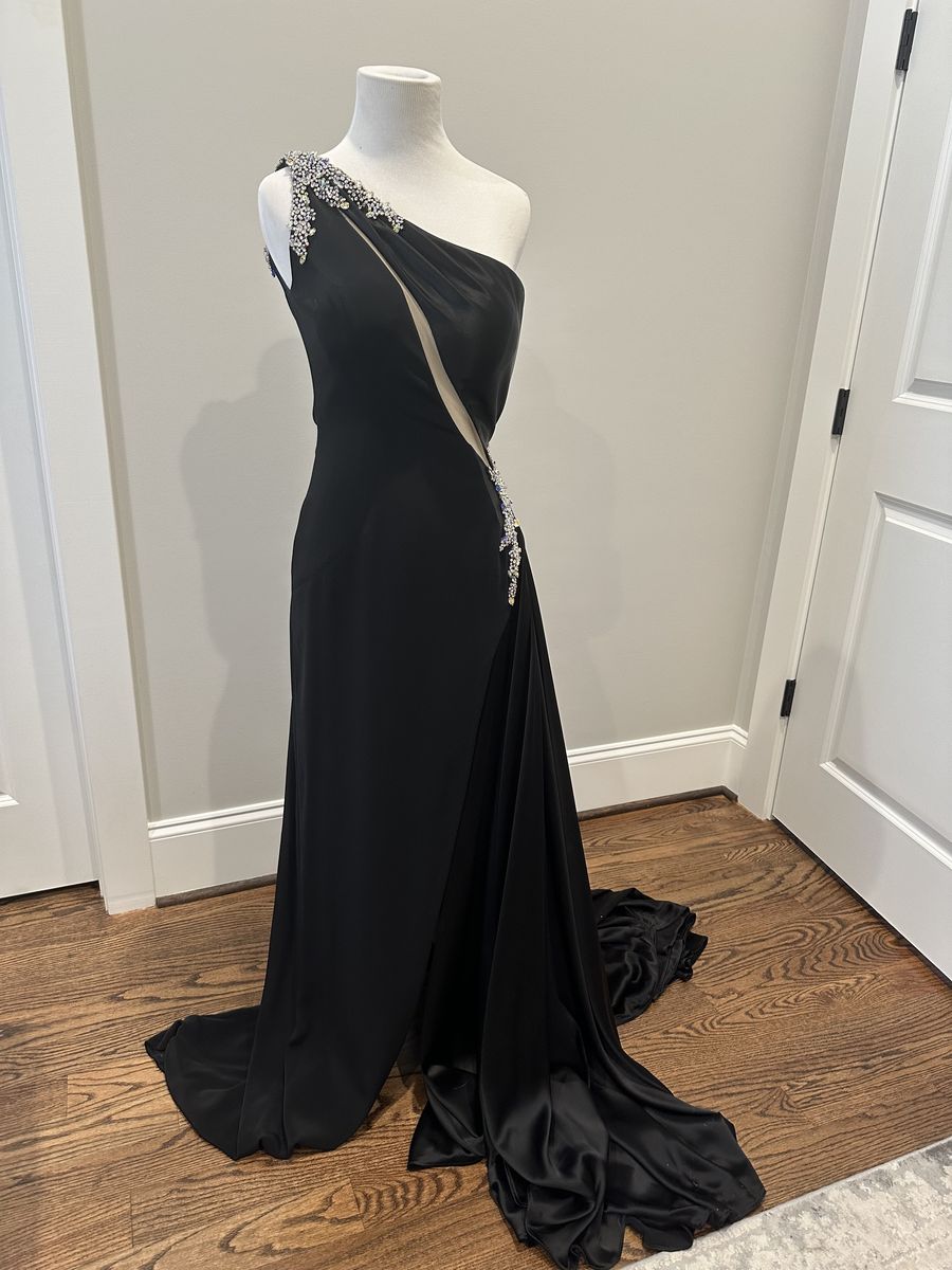 Sherri Hill Size 0 Black Side Slit Dress on Queenly