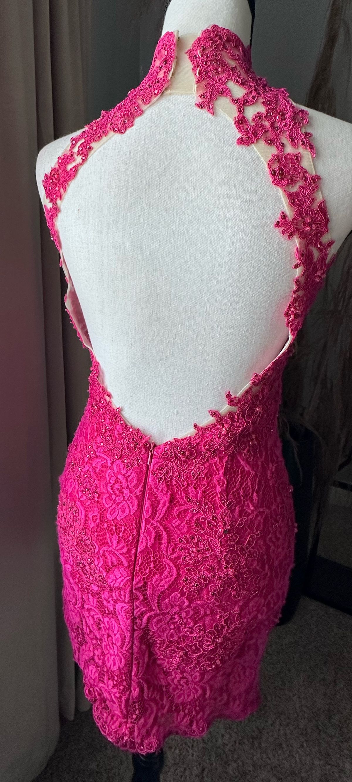 MoriLee Size 0 Prom High Neck Pink Cocktail Dress on Queenly