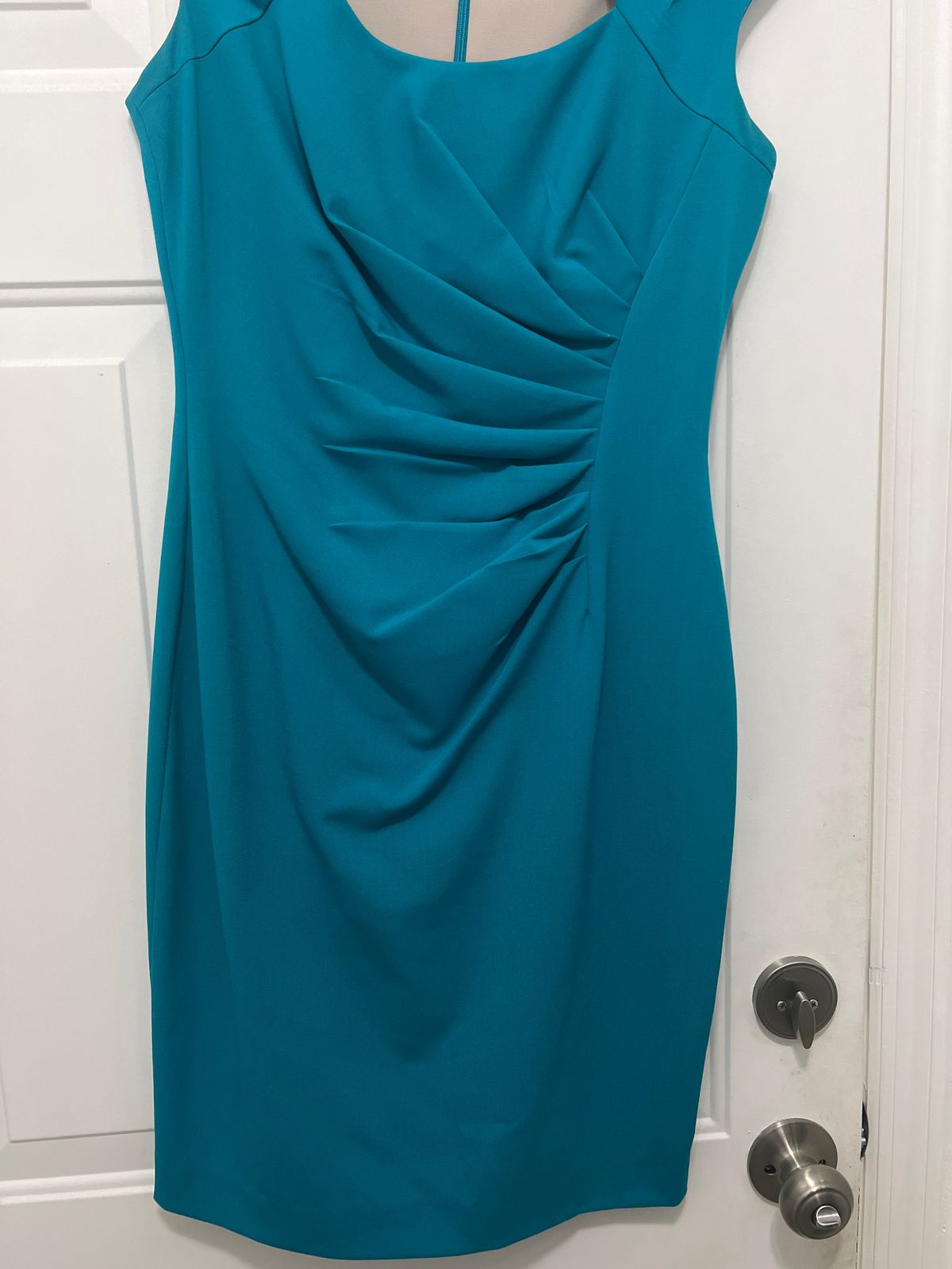 Calvin Klein Size 6 Pageant Green Cocktail Dress on Queenly