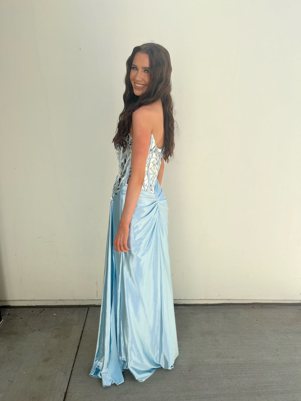 Sherri Hill Size 2 Off The Shoulder Blue Floor Length Maxi on Queenly