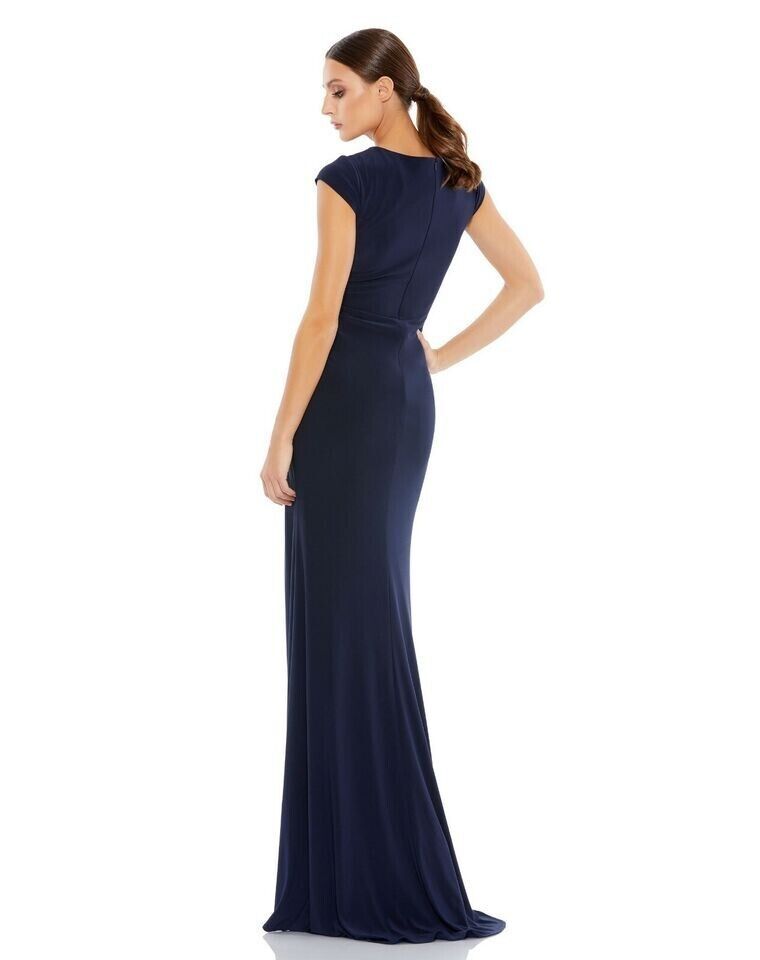 Mac Duggal Size 4 Navy Blue A-line Dress on Queenly