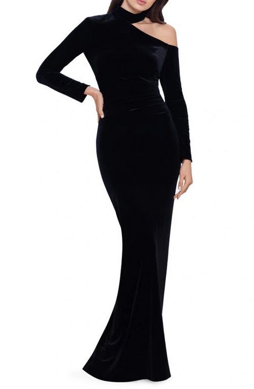 Xscape Size 6 Long Sleeve Black Side Slit Dress on Queenly