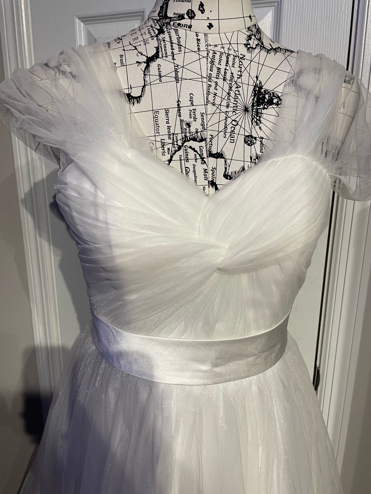 Jj hose Size 12 Cap Sleeve White Ball Gown on Queenly