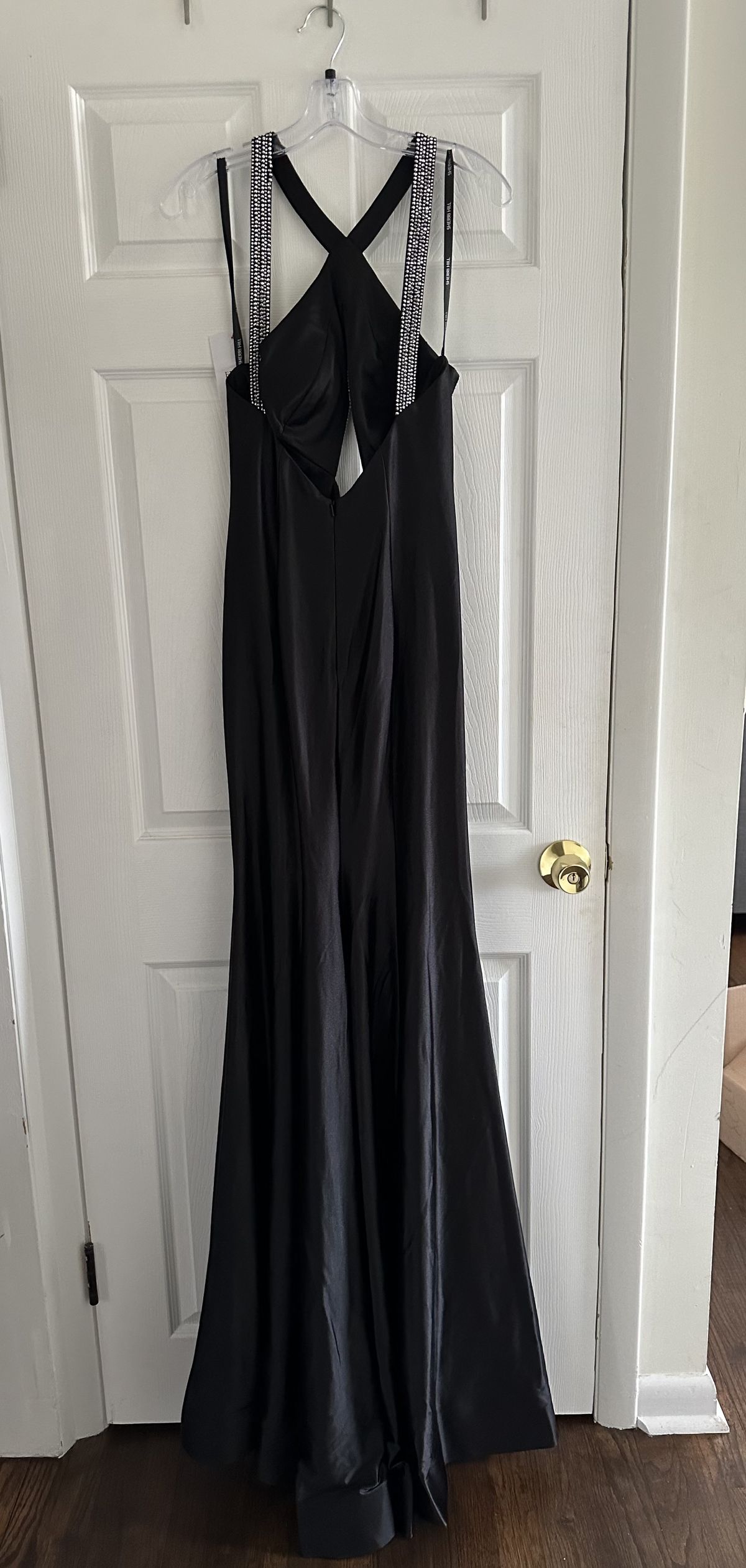 Style 56210 Sherri Hill Size 4 Halter Black A-line Dress on Queenly