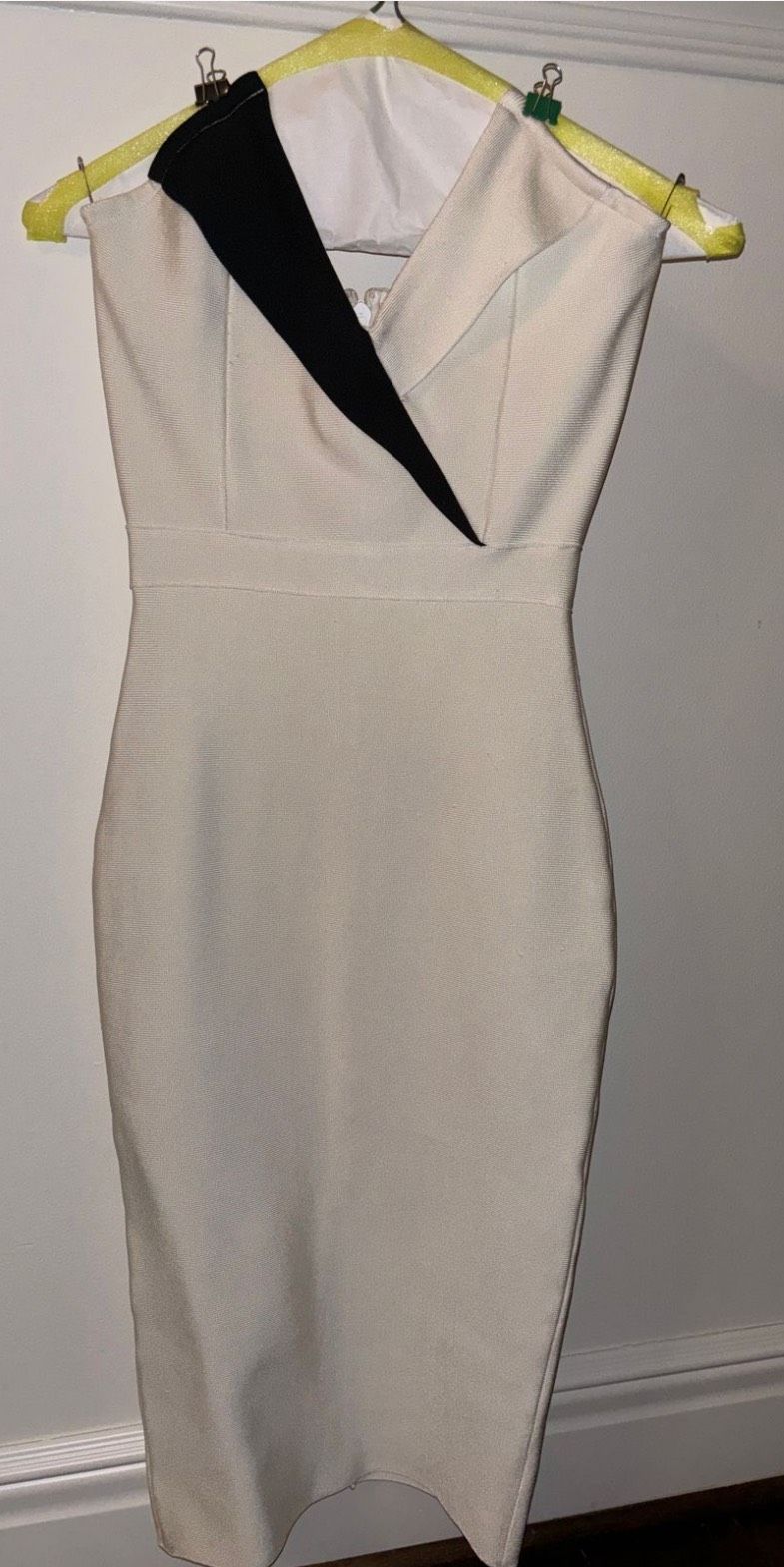 Size S Strapless White Cocktail Dress on Queenly