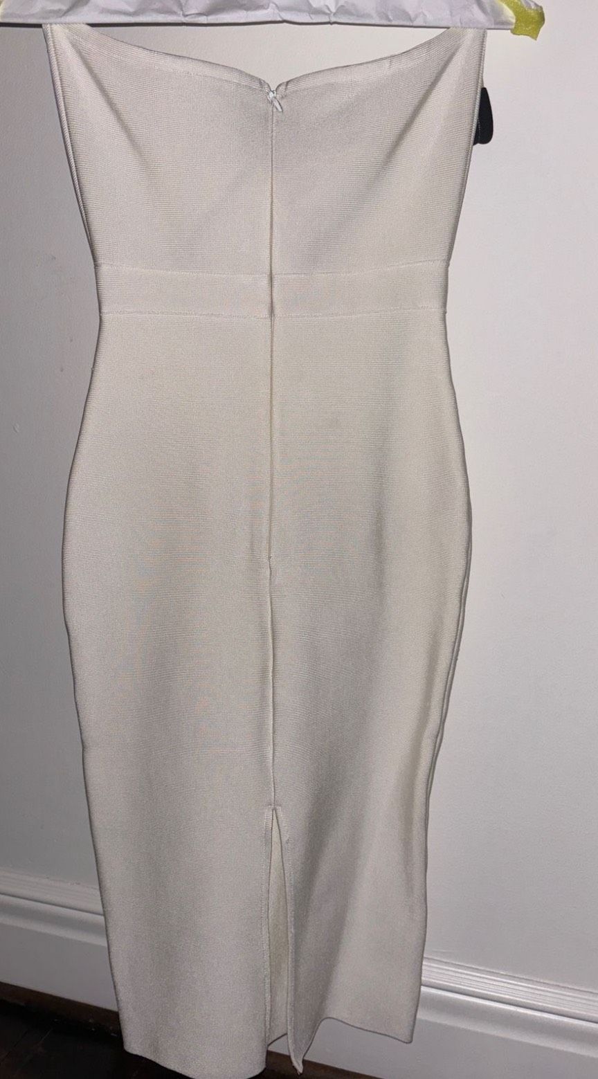 Size S Strapless White Cocktail Dress on Queenly