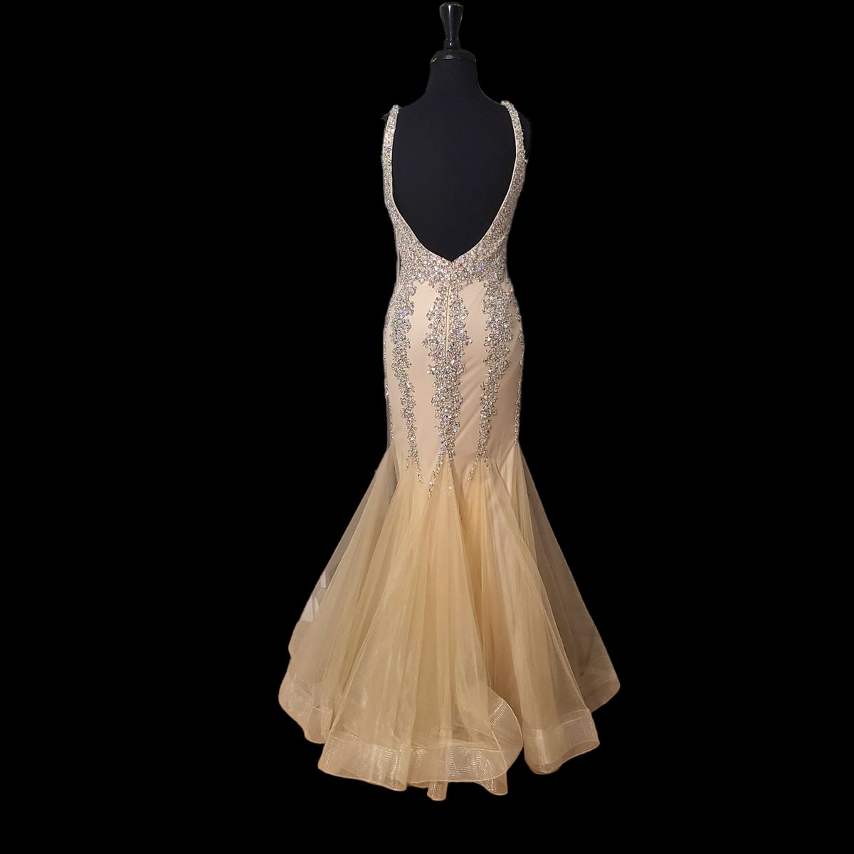 Style 63700 Jovani Size 4 Plunge Sheer Nude Mermaid Dress on Queenly