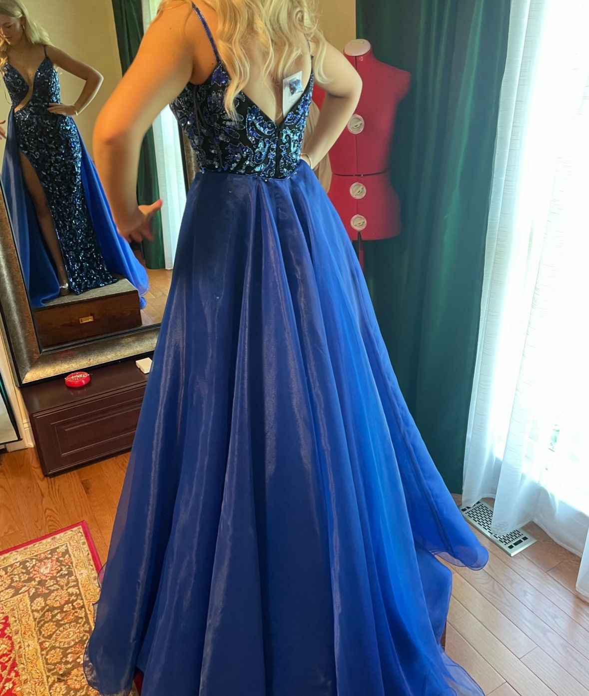 Sherri Hill Size 2 Pageant Plunge Blue Side Slit Dress on Queenly