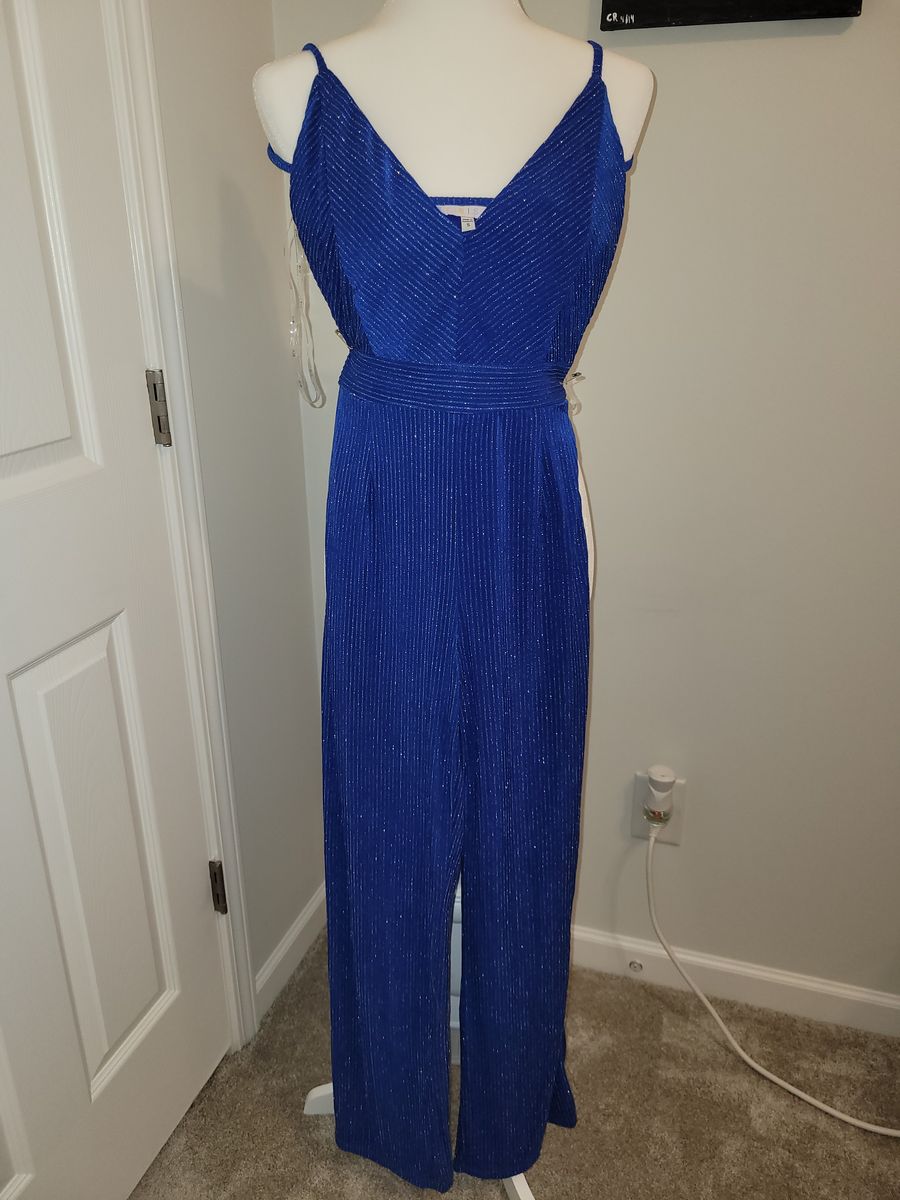 Size 4 Prom Blue Formal Jumpsuit on Queenly