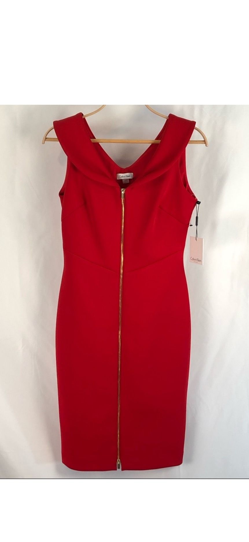 Calvin Klein Size 6 Prom Cap Sleeve Red Cocktail Dress on Queenly