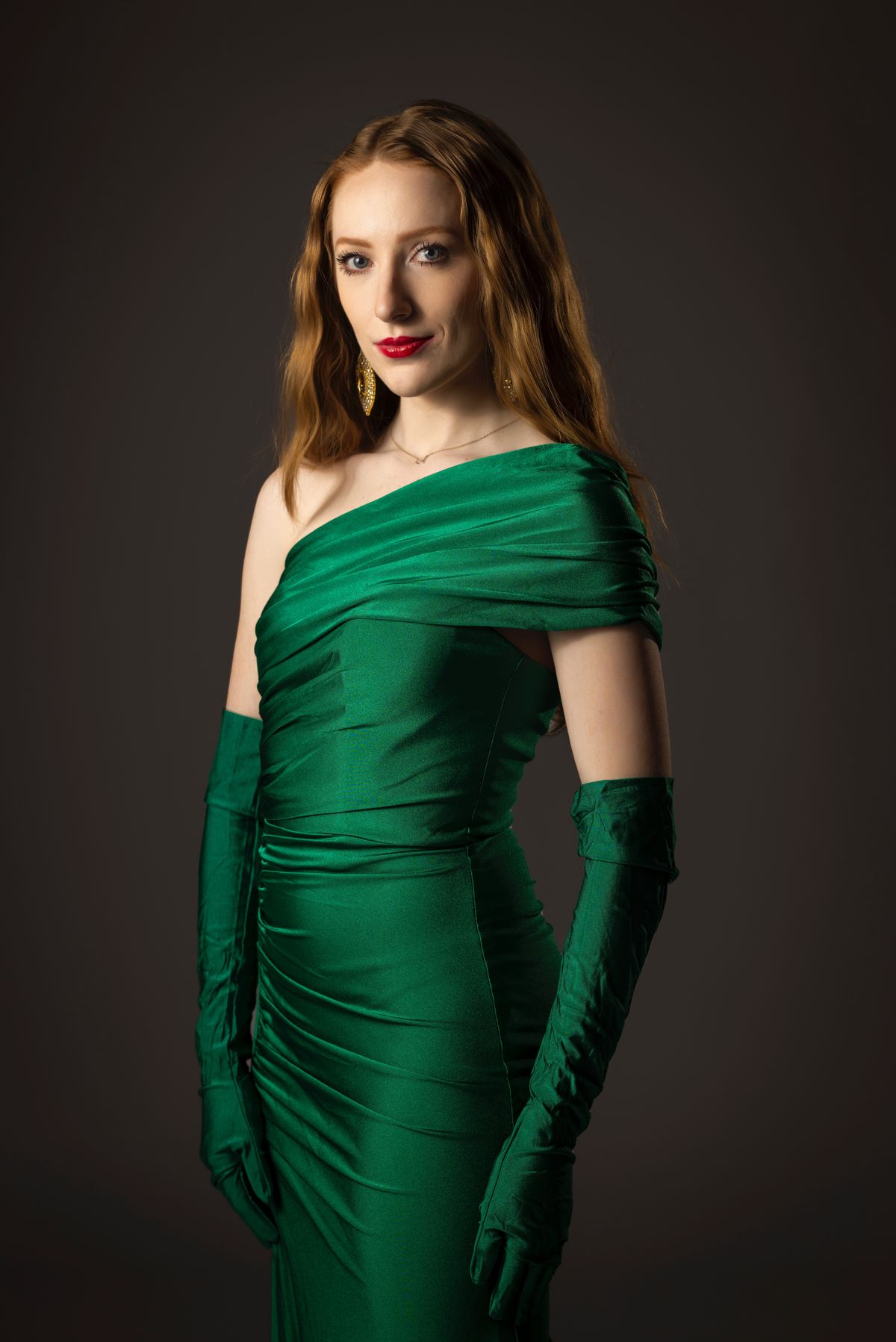 Style CD979 Cinderella Divine Size 4 Off The Shoulder Emerald Green Side Slit Dress on Queenly