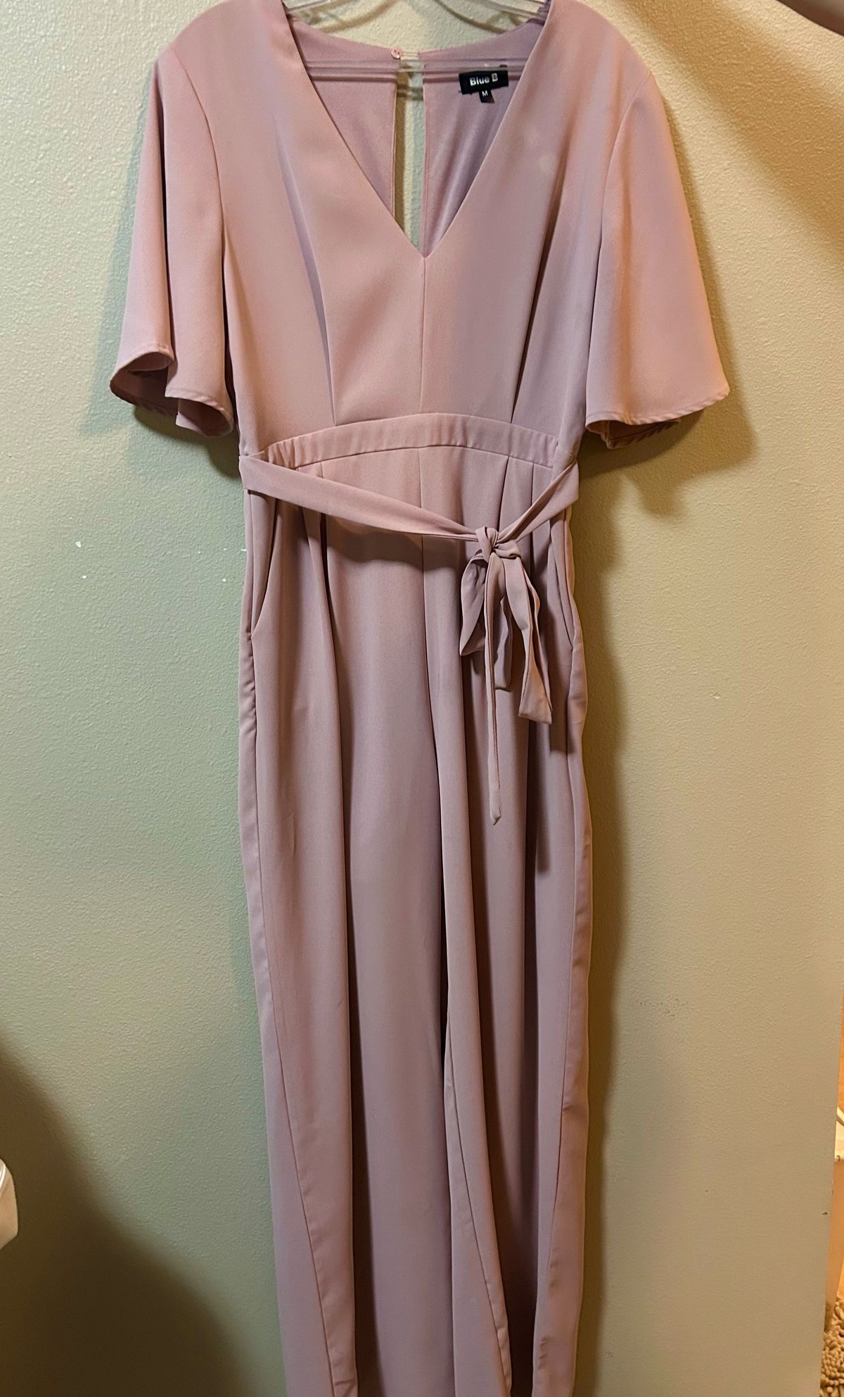 Size M Pink Formal Jumpsuit on Queenly