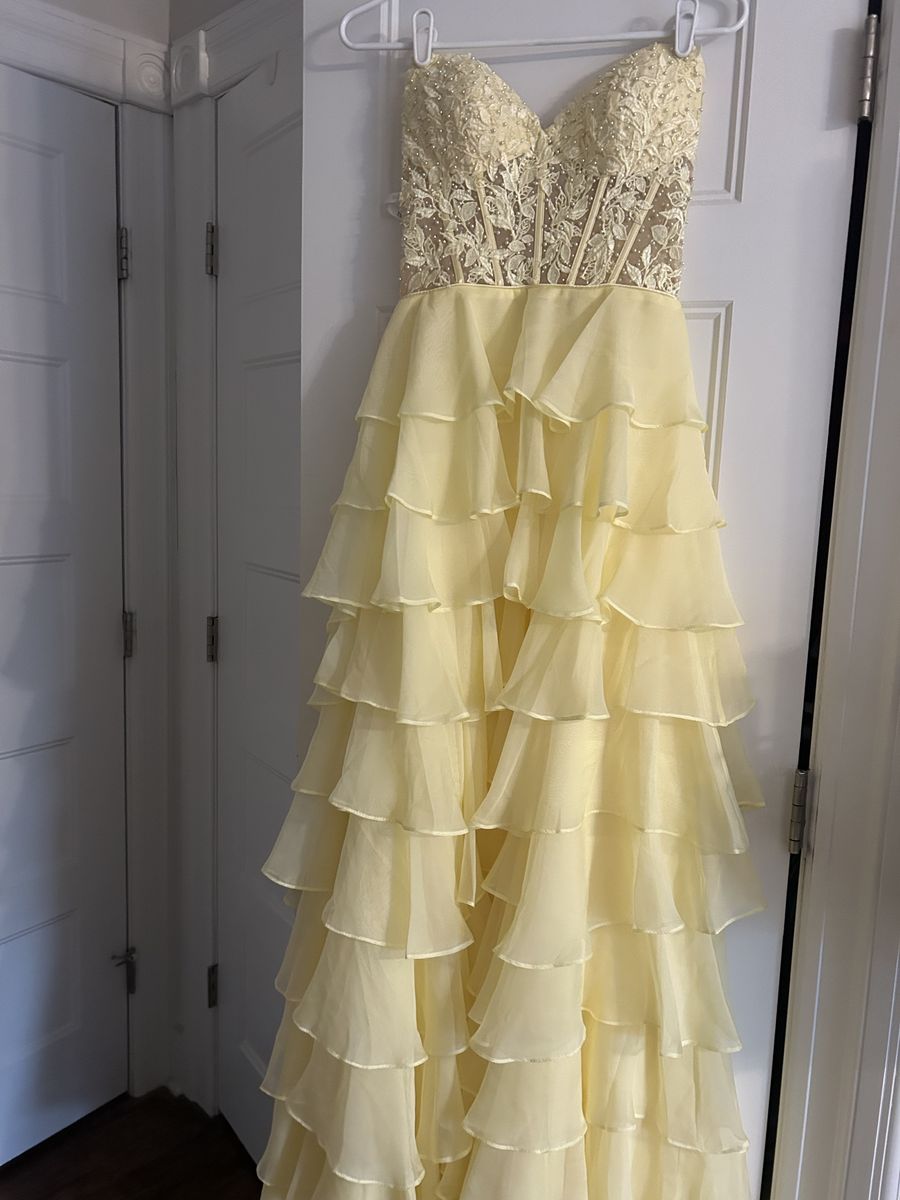 Sherri Hill Size 4 Prom Lace Yellow Side Slit Dress on Queenly