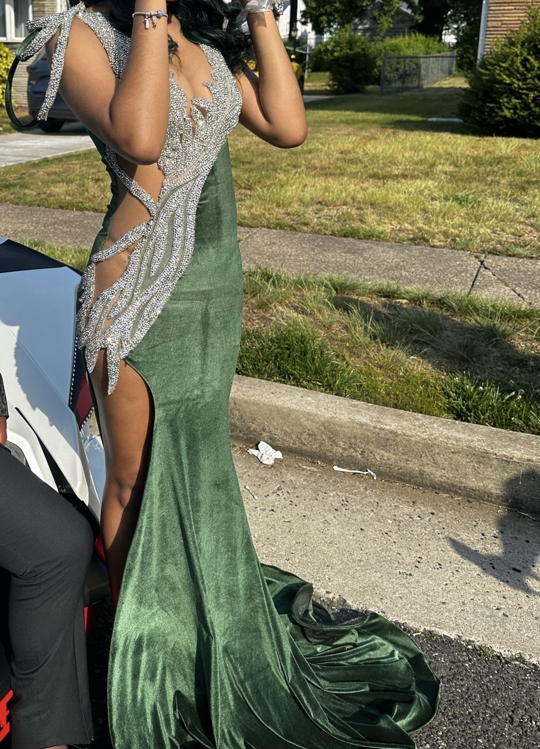 Size 2 Prom Green Side Slit Dress on Queenly