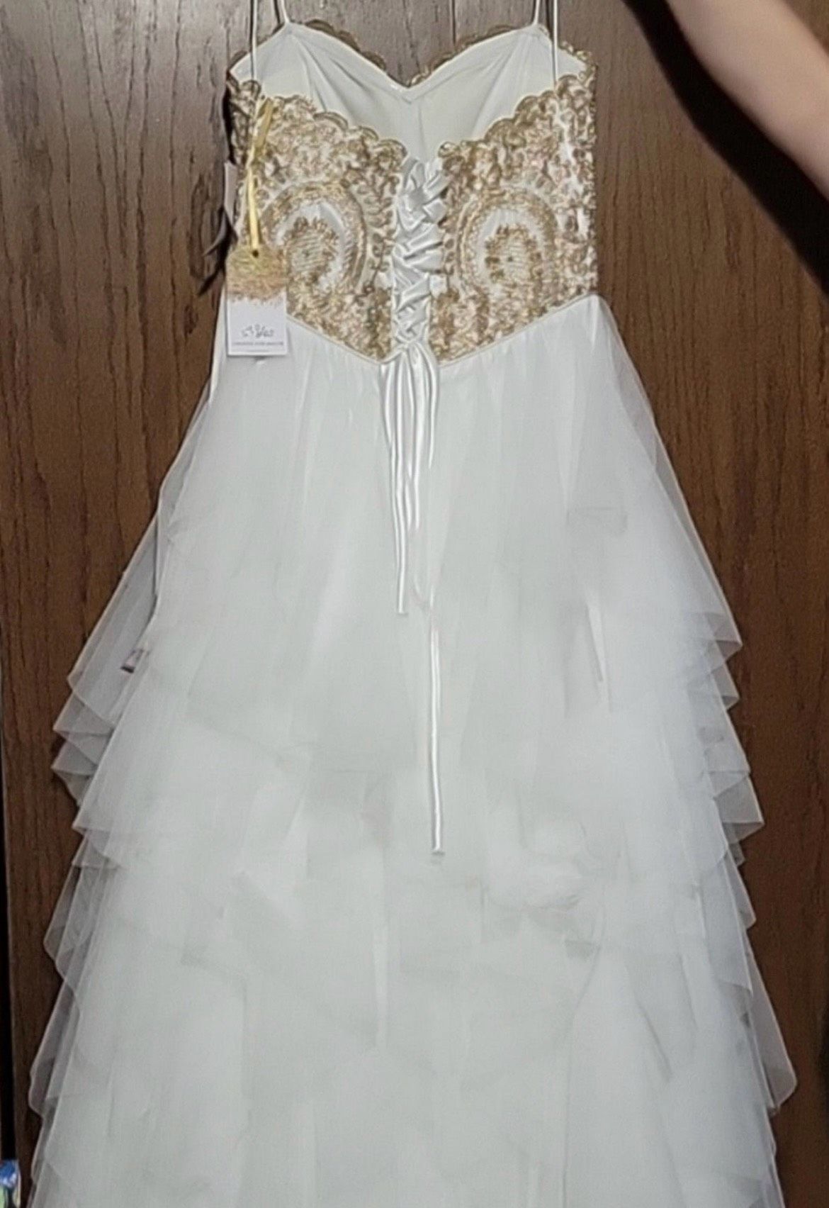 Size 10 Prom Strapless Lace White A-line Dress on Queenly