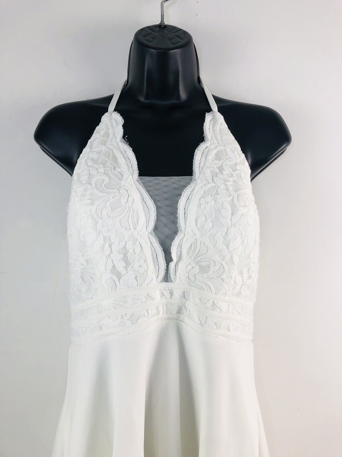 Speechless Size 10 Halter Lace White A-line Dress on Queenly
