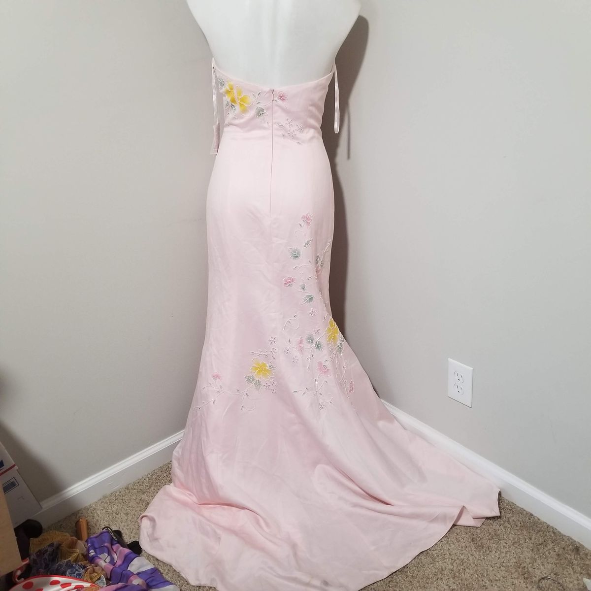 Style 6598 (Vintage) Alyce Size 6 Halter Floral Pink Mermaid Dress on Queenly