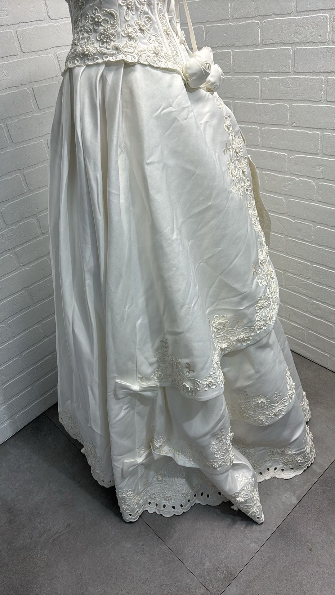 Mary’s Size 10 Wedding White A-line Dress on Queenly