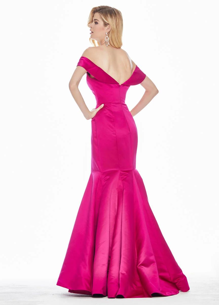 Style 1410 Ashley Lauren Size 10 Off The Shoulder Pink Mermaid Dress on Queenly