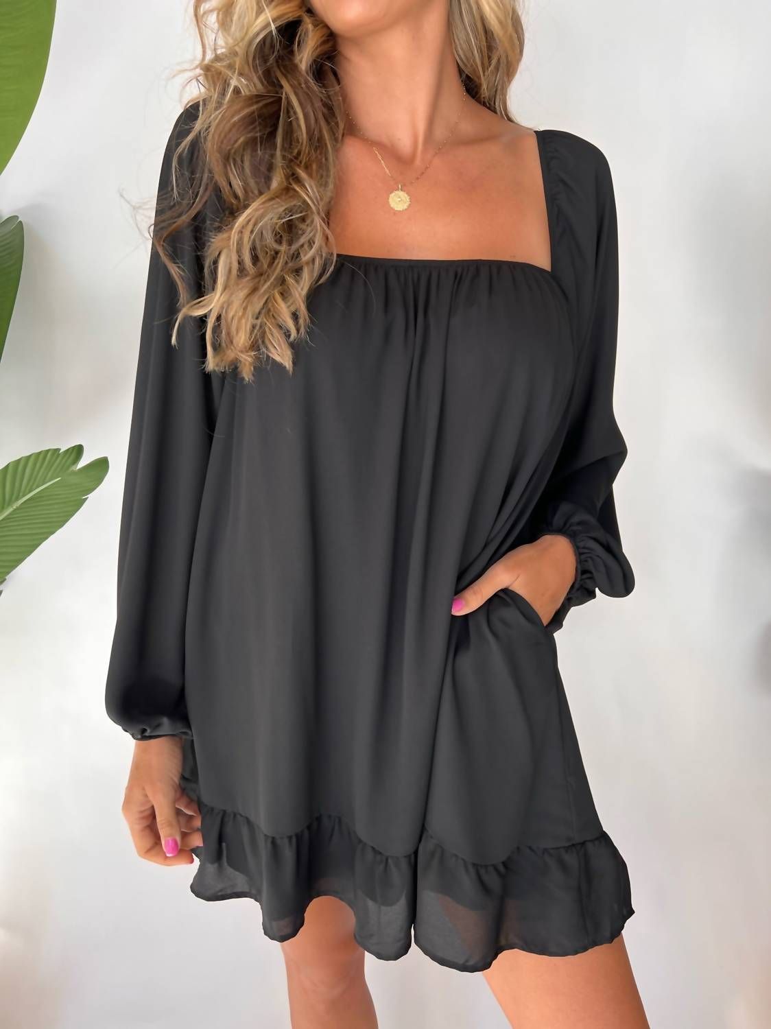 Style 1-1133030791-3236 Show Me Your Mumu Size S Black Cocktail Dress on Queenly