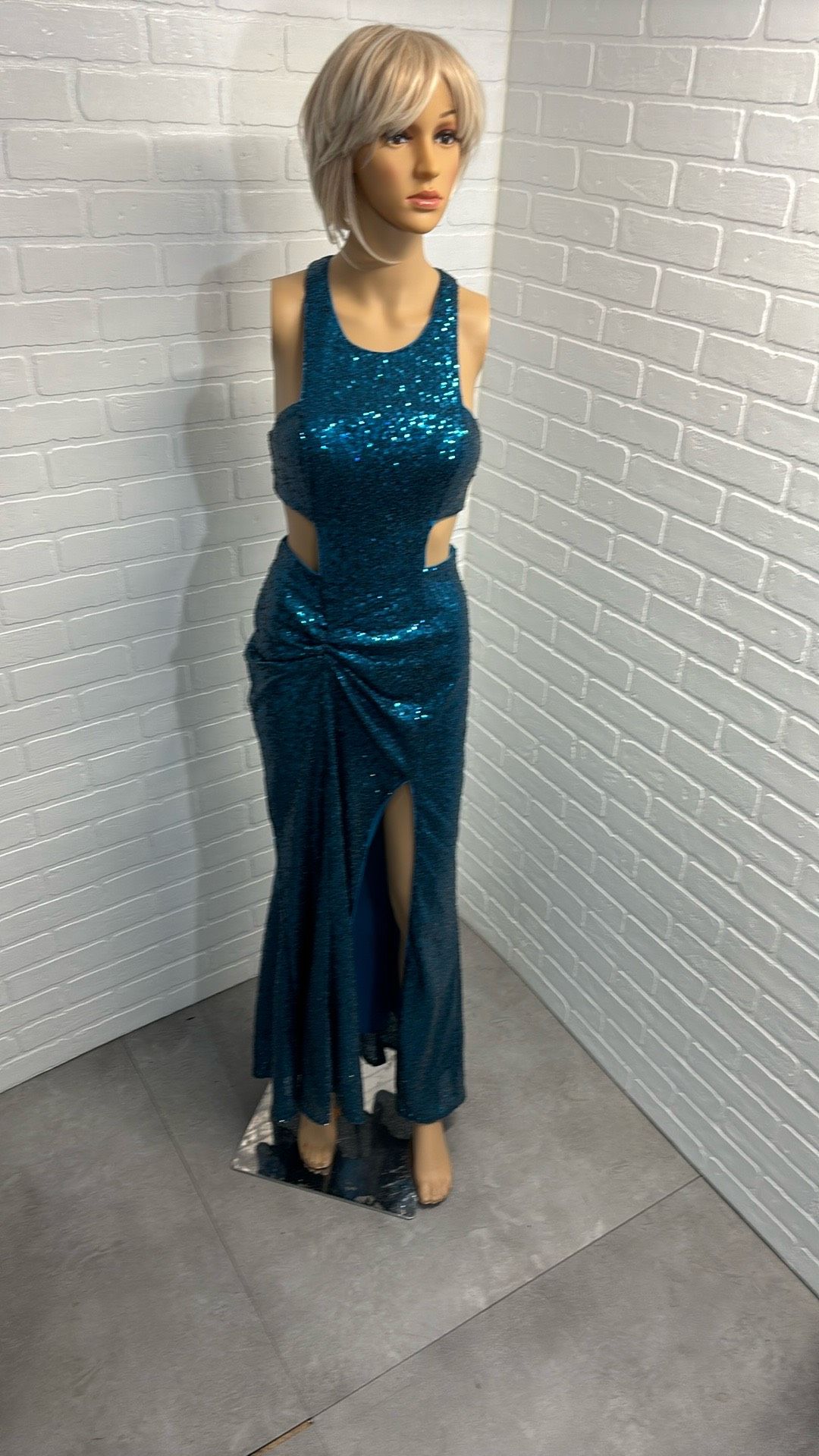 Faviana Girls Size 5 Prom One Shoulder Turquoise Blue Side Slit Dress on Queenly